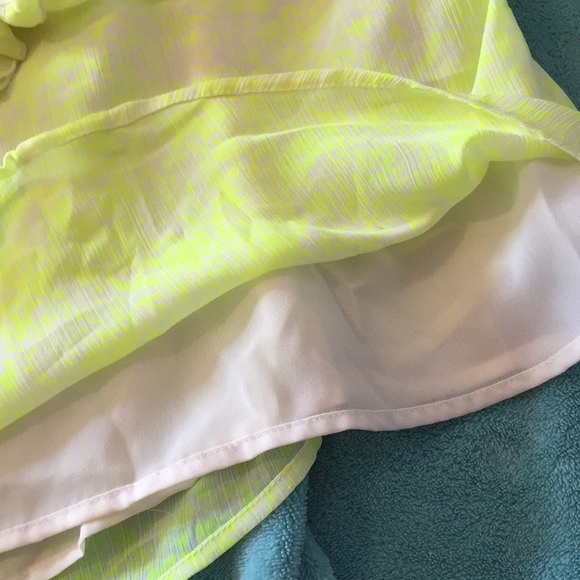 Old Navy tank top - Picture 5 of 5